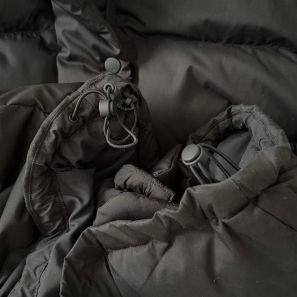 Lululemon hip lengths puffer jacket - Picture 5 of 8